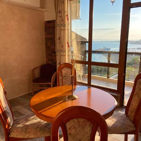 Sea View Marina Dinevi - Tryavna Апартамент *