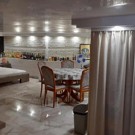 Апартамент Sea View Marina Dinevi - Tryavna