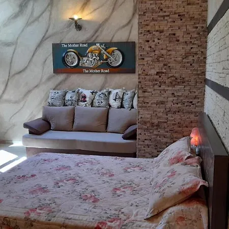 Апартамент Sea View Marina Dinevi - Tryavna Свети Влас