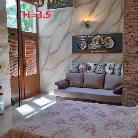 Апартамент Sea View Marina Dinevi - Tryavna Свети Влас