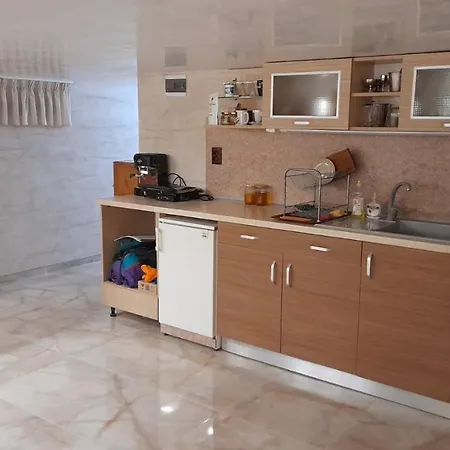 Sea View Marina Dinevi Apartment