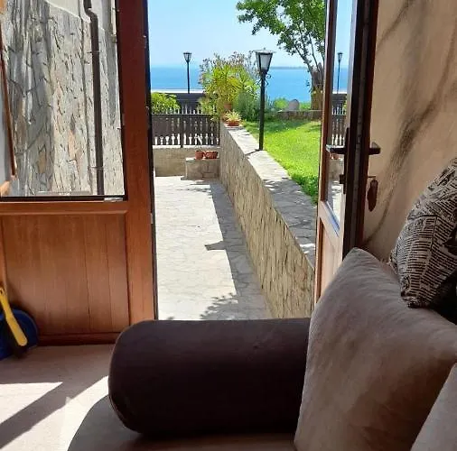 Sea View Marina Dinevi - Tryavna Apartment